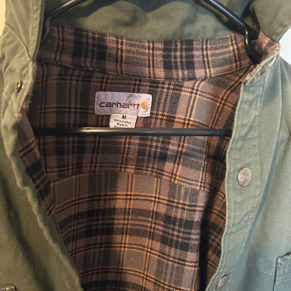 Carhartt Green Button-Up Shirt - Picture 3 of 9